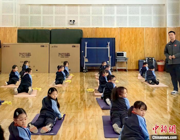 天津试点青少年身体形态筛查运动干预助力健康