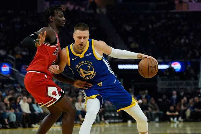 勇士加时遭公牛逆转吞三连败 吉迪三双引领逆转