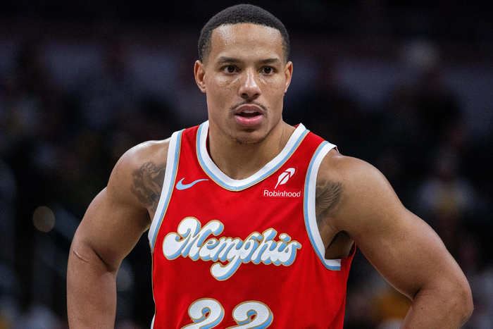 文班亚马对阵残阵灰熊能否延续统治力