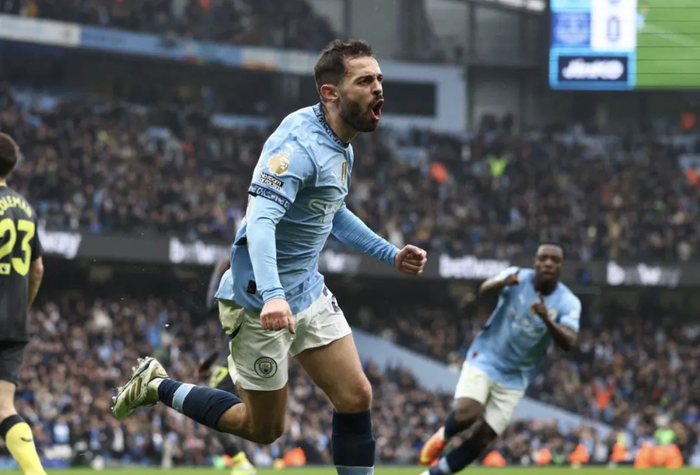 罗德里新合同引皇马关注，瓜帅未来或由马雷斯