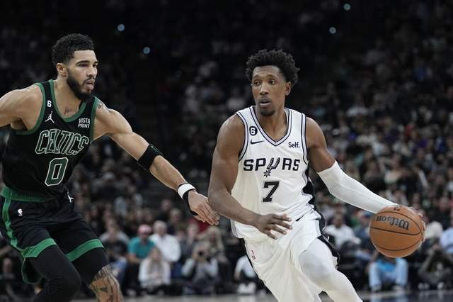 从外科医生到NBA边缘人：理查德森的万金油困局