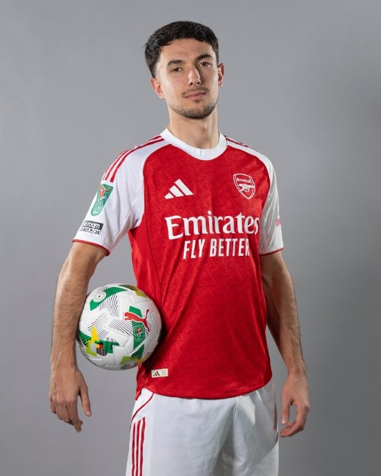 阿森纳2-1曼城 萨卡破门助球队逆转取胜